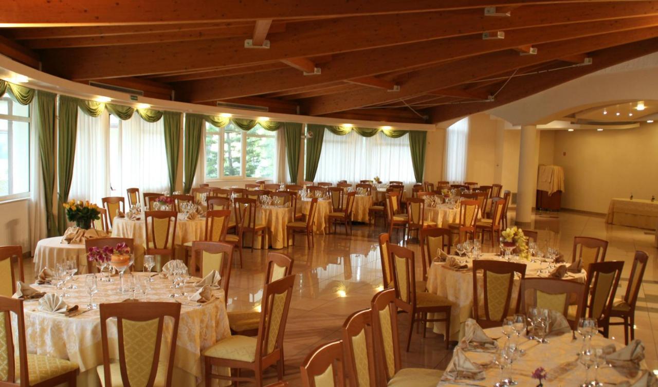 Hotel Mille Pini Marina di Ginosa Eksteriør bilde